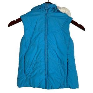The Children's Place Sparkly Blue Puffer Vest Size M 7/8